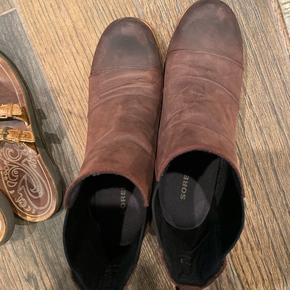 Sorel Lea wedge booties - Picture 2 of 4